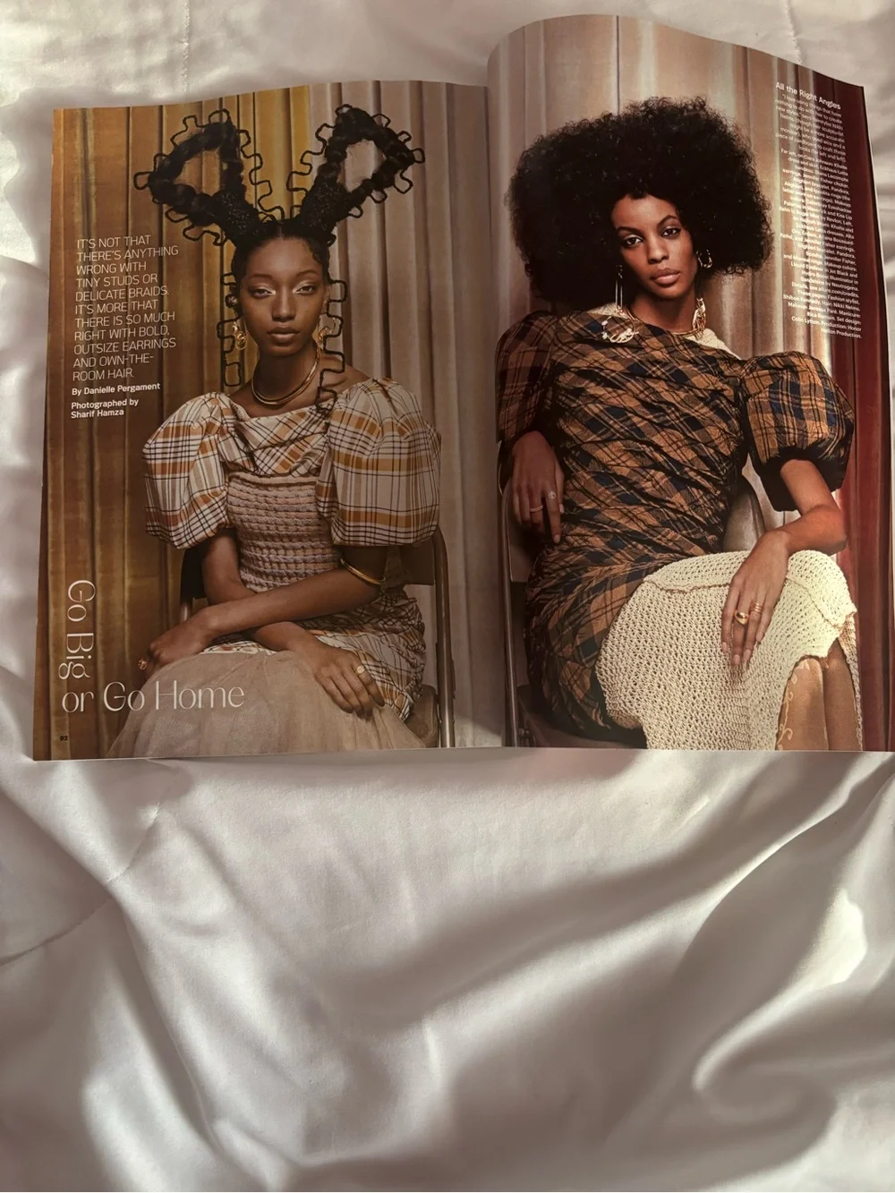 Lot of Allure Magazine March 2020 Lili Reinhart Riverdale Cover and 2 pins